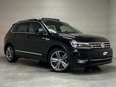 Volkswagen Tiguan - 1.4 TSI R-Line Pano Virtual Trekh. Massage