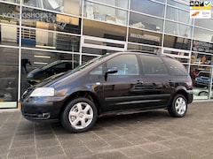 Volkswagen Sharan - 1.8 Turbo Highline Automaat Niet 100% Gearbox not 100%