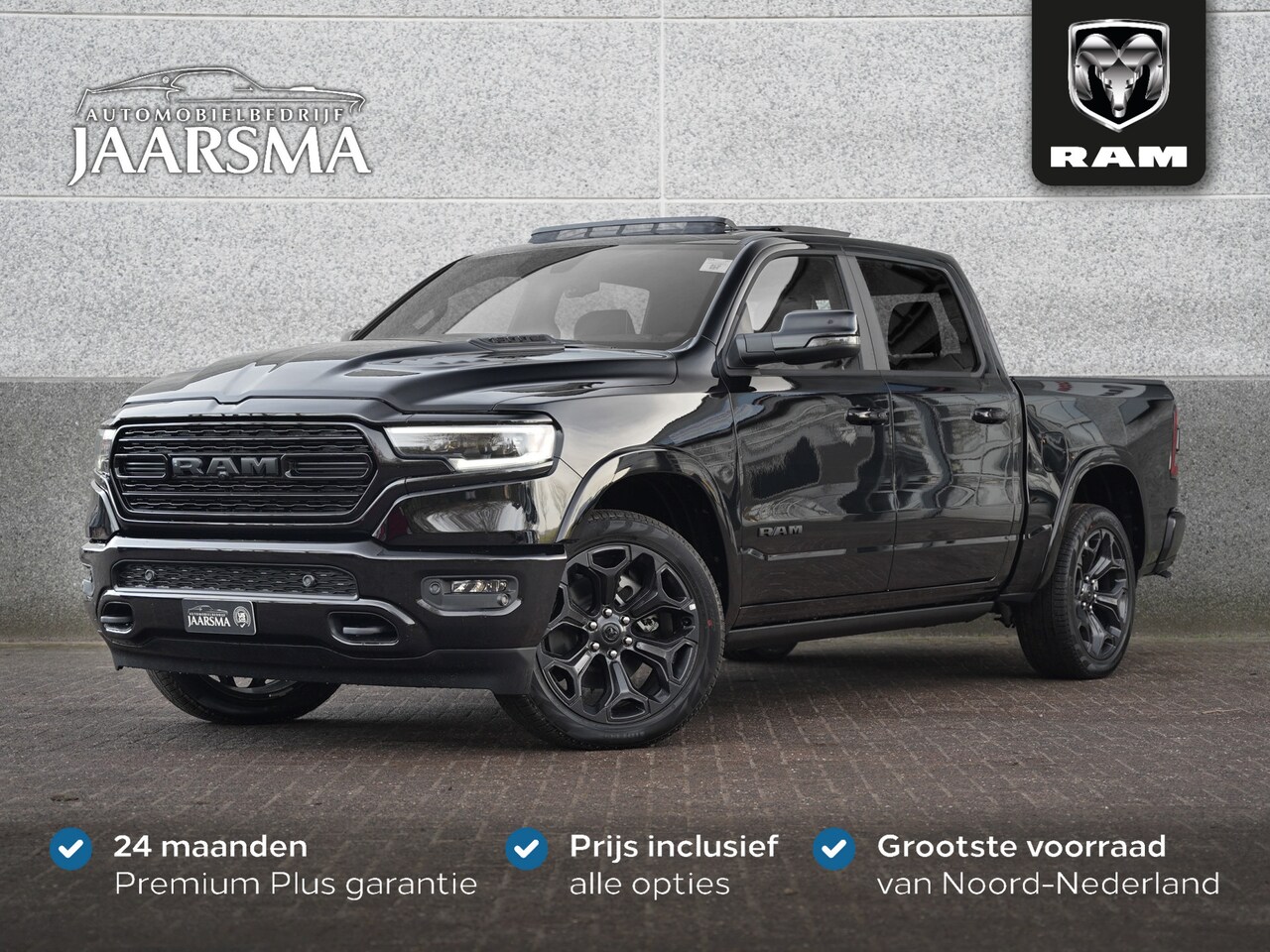 Dodge Ram 1500 - 5.7 V8 4x4 Crew Cab Limited Night |Digitaal Cluster |Luchtvering |Head-up Display |Rijklaa - AutoWereld.nl