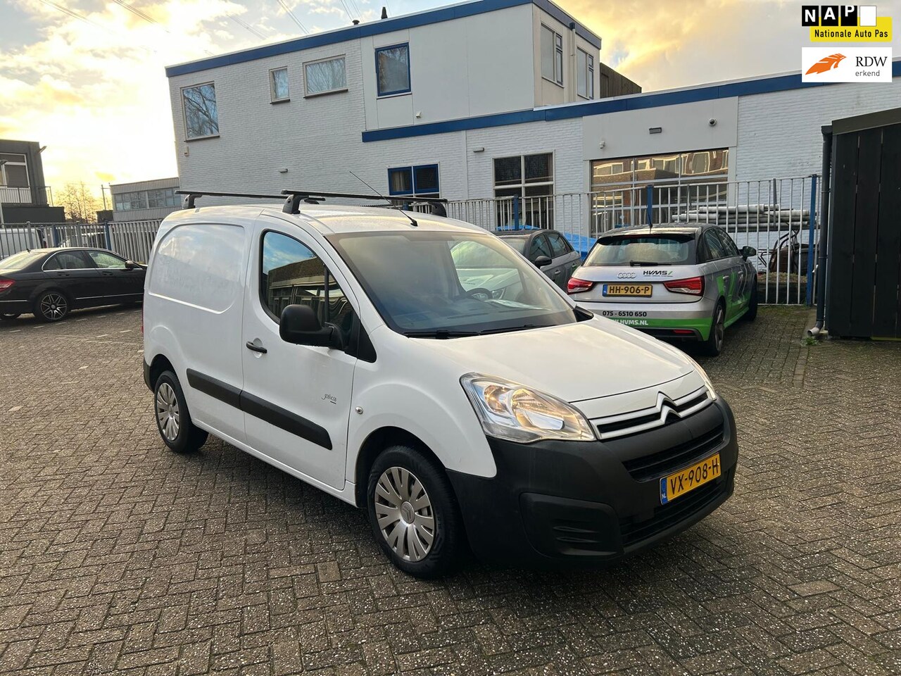 Citroën Berlingo - 1.6 BlueHDI 75 Comfort 1.6 BlueHDI 75 Comfort - AutoWereld.nl