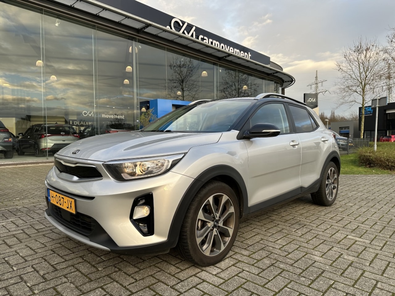 Kia Stonic - 1.0 T-GDi DynamicPlusLine | 1ste Eig. | Navi | Camera | Cruise - AutoWereld.nl