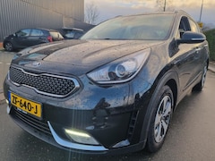 Kia Niro - 1.6 GDi Hybrid DynamicLine Leder Navi Camera