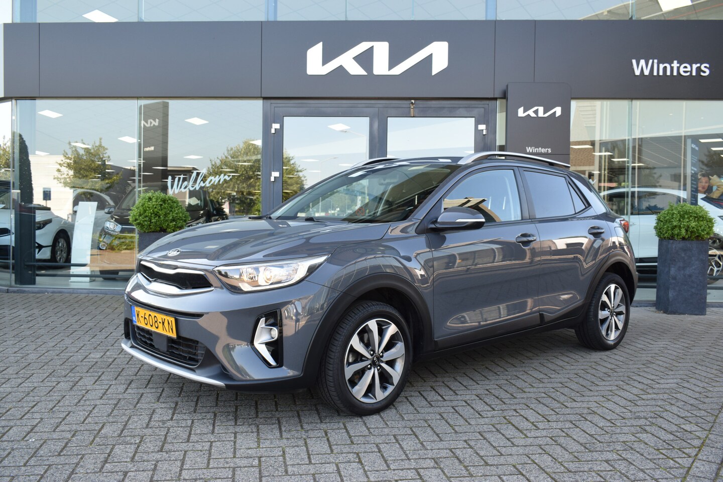 Kia Stonic - 1.0 T-GDi MHEV DynamicPlusLine ECC Cr.Control Navi+Camera BT+USB 16"LMV Keyless Trekhaak T - AutoWereld.nl