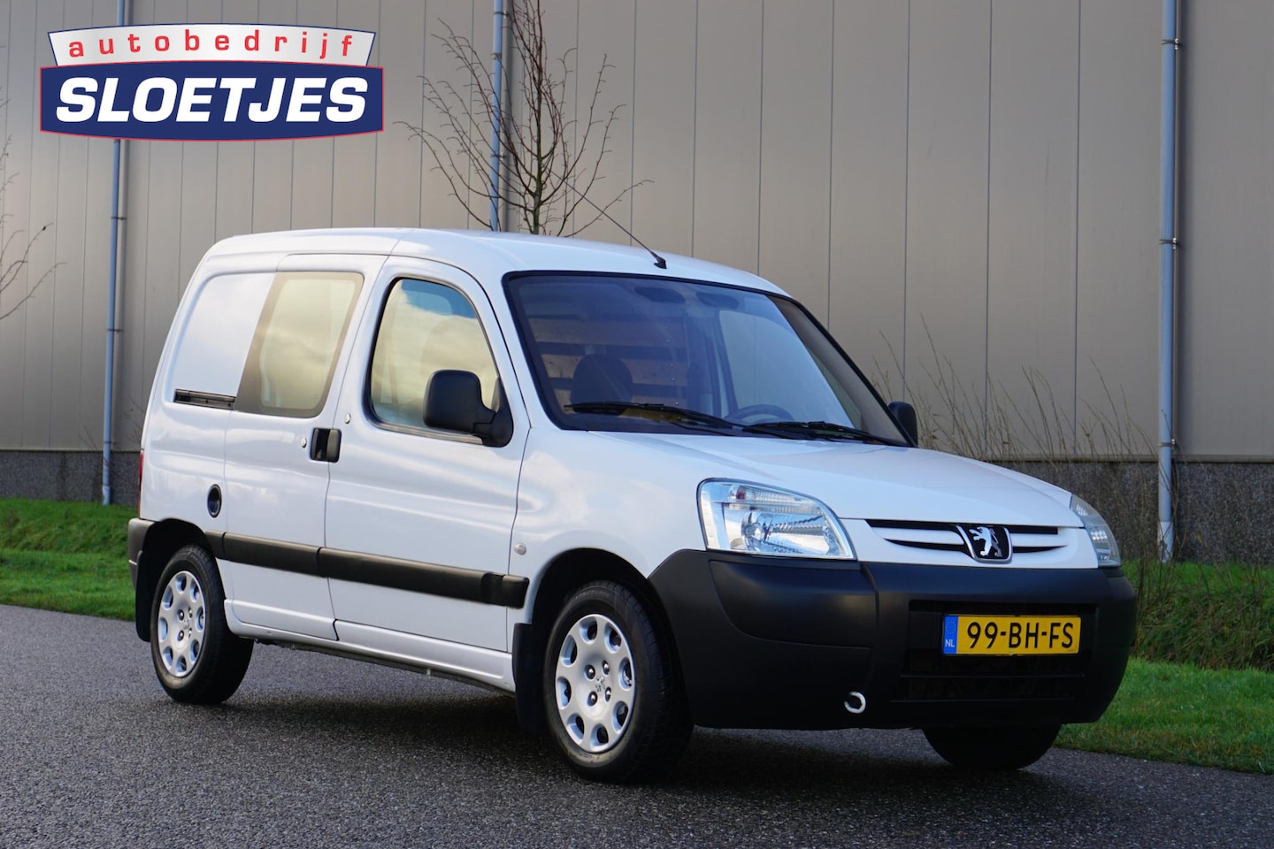 Peugeot Partner - 190C 1.9 D Avantage |MARGE auto |Geen BTW en BPM |Goed onderhouden |Nieuwe APK |Trekhaak | - AutoWereld.nl