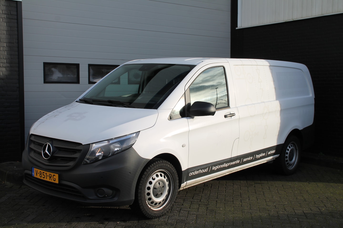 Mercedes-Benz Vito - 114 CDI 136PK Automaat Lang - EURO 6 - Airco - Cruise - PDC - € 15.900,- Excl. - AutoWereld.nl