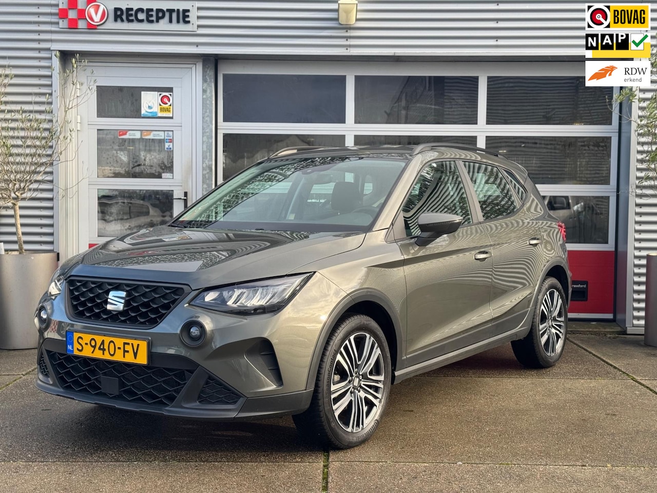 Seat Arona - 1.0 TSI Style Virtual Cockpit / Carplay Pdc / Facelift - AutoWereld.nl