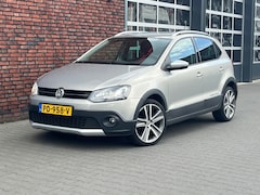 Volkswagen Polo - 1.2 TSI Cross Automaat/ParkeerSensoren/LED/Clima/Cruise/Airco/trekhaak