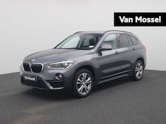 BMW X1 - sDrive16d Executive | Leder | Navigatie | Parkeersensoren | Cruise Control |