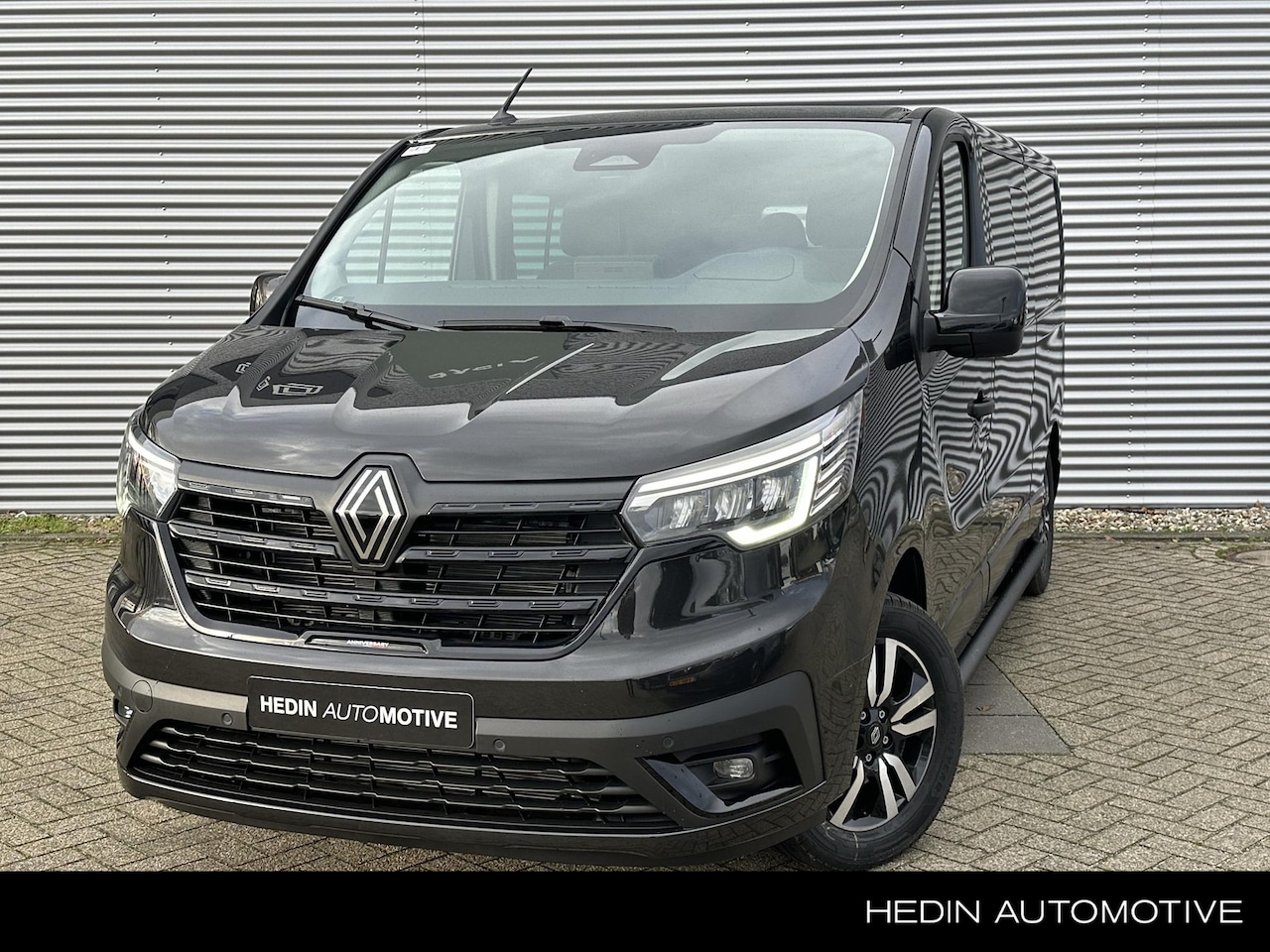 Renault Trafic - Dubbele Cabine 2.0 Blue dCi 170 T30 L2H1 Extra - AutoWereld.nl