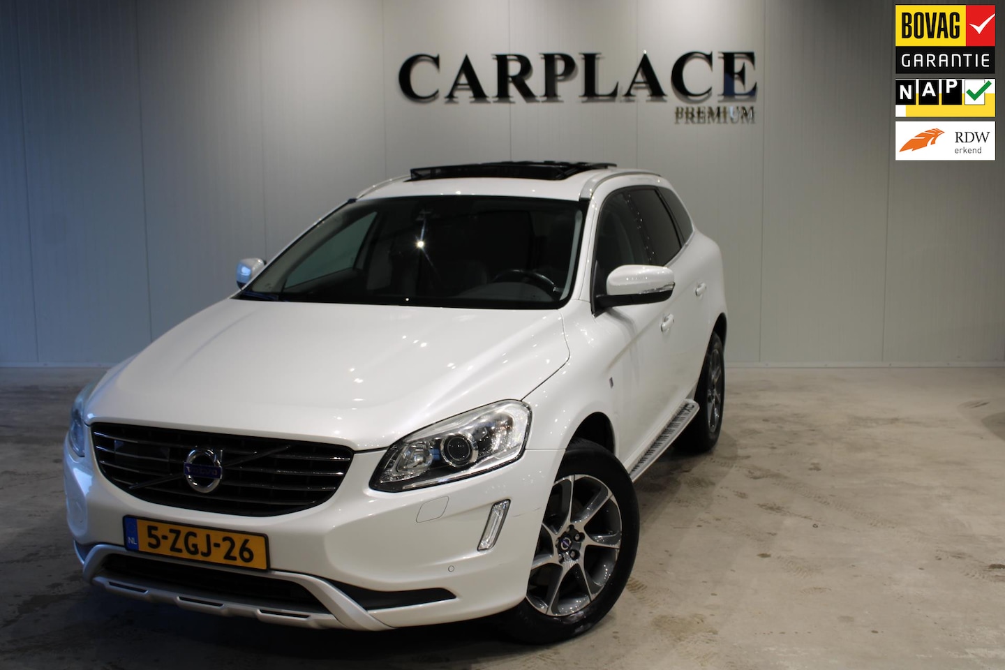 Volvo XC60 - 2.0 D4 FWD Ocean Race 2.0 D4 FWD Ocean Race - AutoWereld.nl