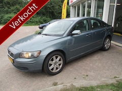 Volvo S40 - 2.4 Kinetic APK 24-09-2025