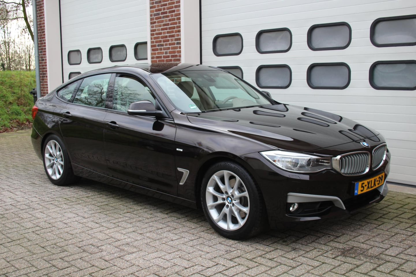 BMW 3-serie Gran Turismo - 328i High Executive * Automaat / Pano / Cruise / Leder * - AutoWereld.nl