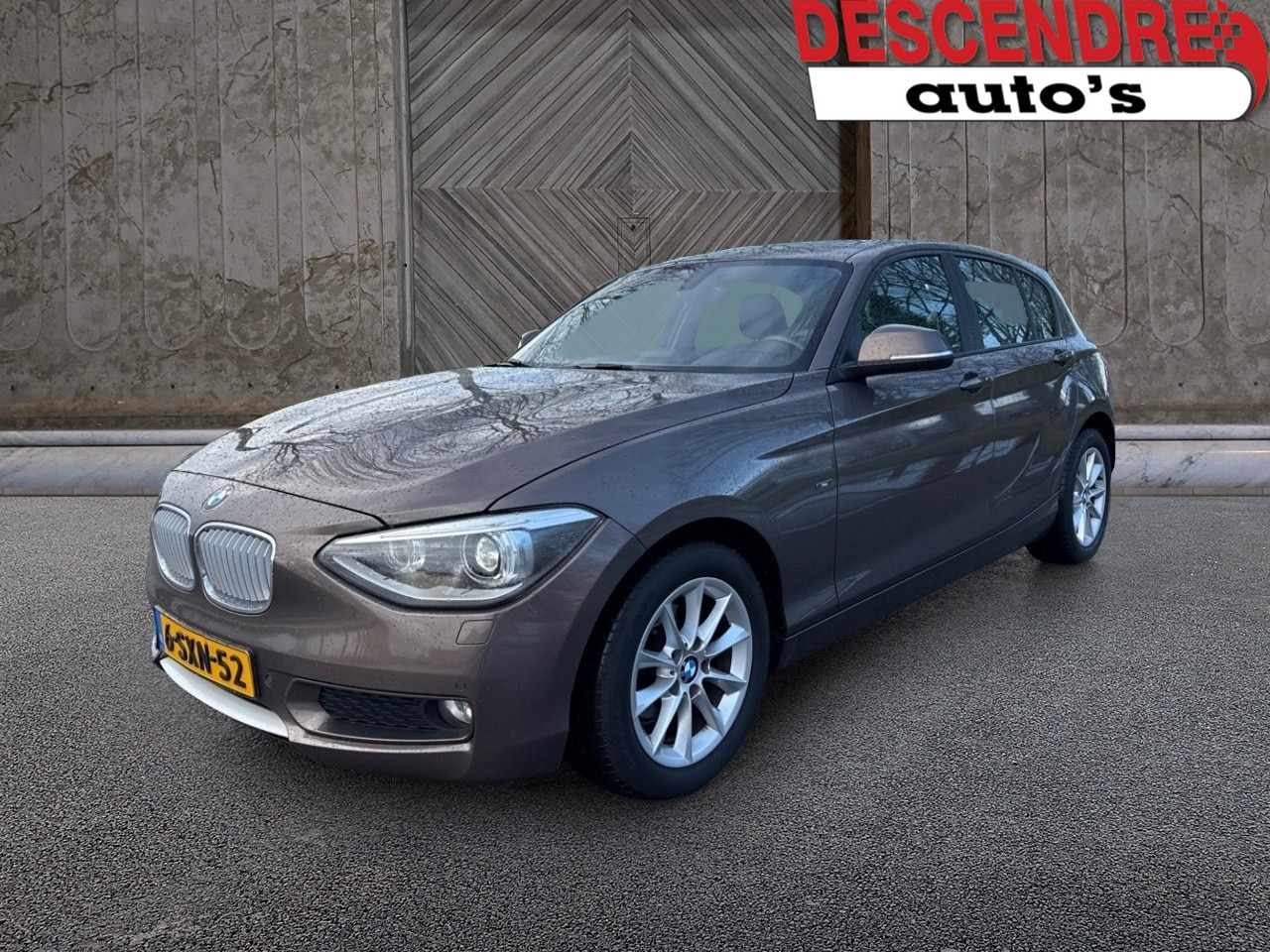 BMW 1-serie - 116d Executive URBAN - AutoWereld.nl