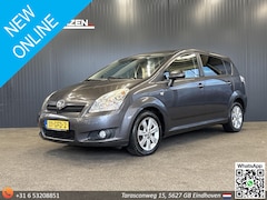 Toyota Verso - 1.8 VVT-i Luna | Leder | Climate | Cruise | Navi | PDC |