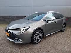 Toyota Corolla Touring Sports - 1.8 Hybrid First Edition PDC V+A, Electrische Achterklep, Apple Carplay & Android Auto