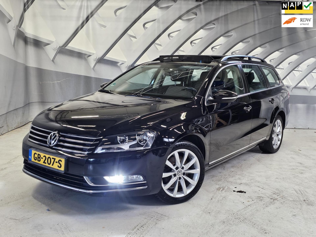 Volkswagen Passat Variant - 2.0 TDI Highline BlueMotion panorama - AutoWereld.nl