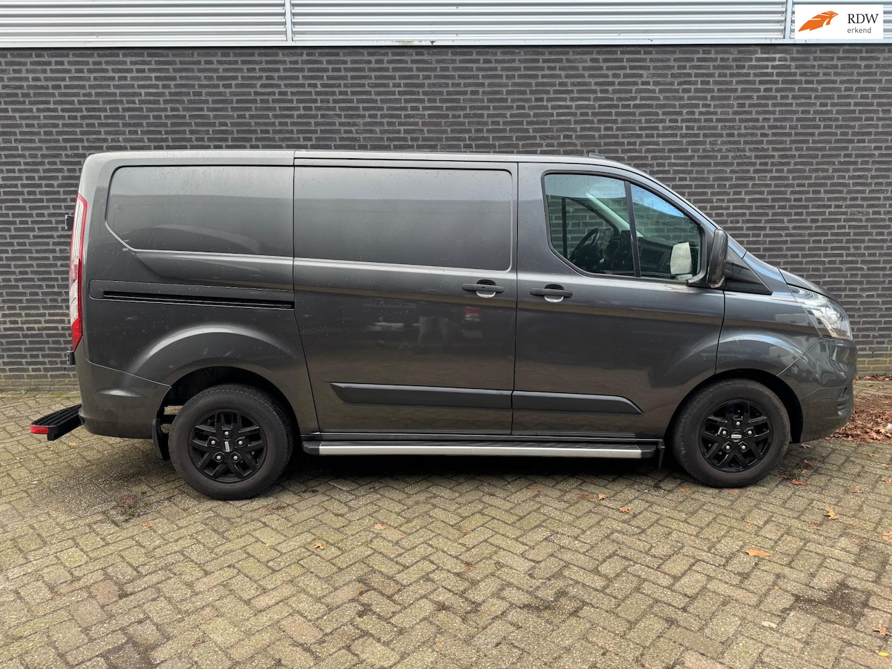 Ford Transit Custom - 280 2.0 TDCI L1H1 Limited 280 2.0 TDCI L1H1 Limited 3drs - AutoWereld.nl