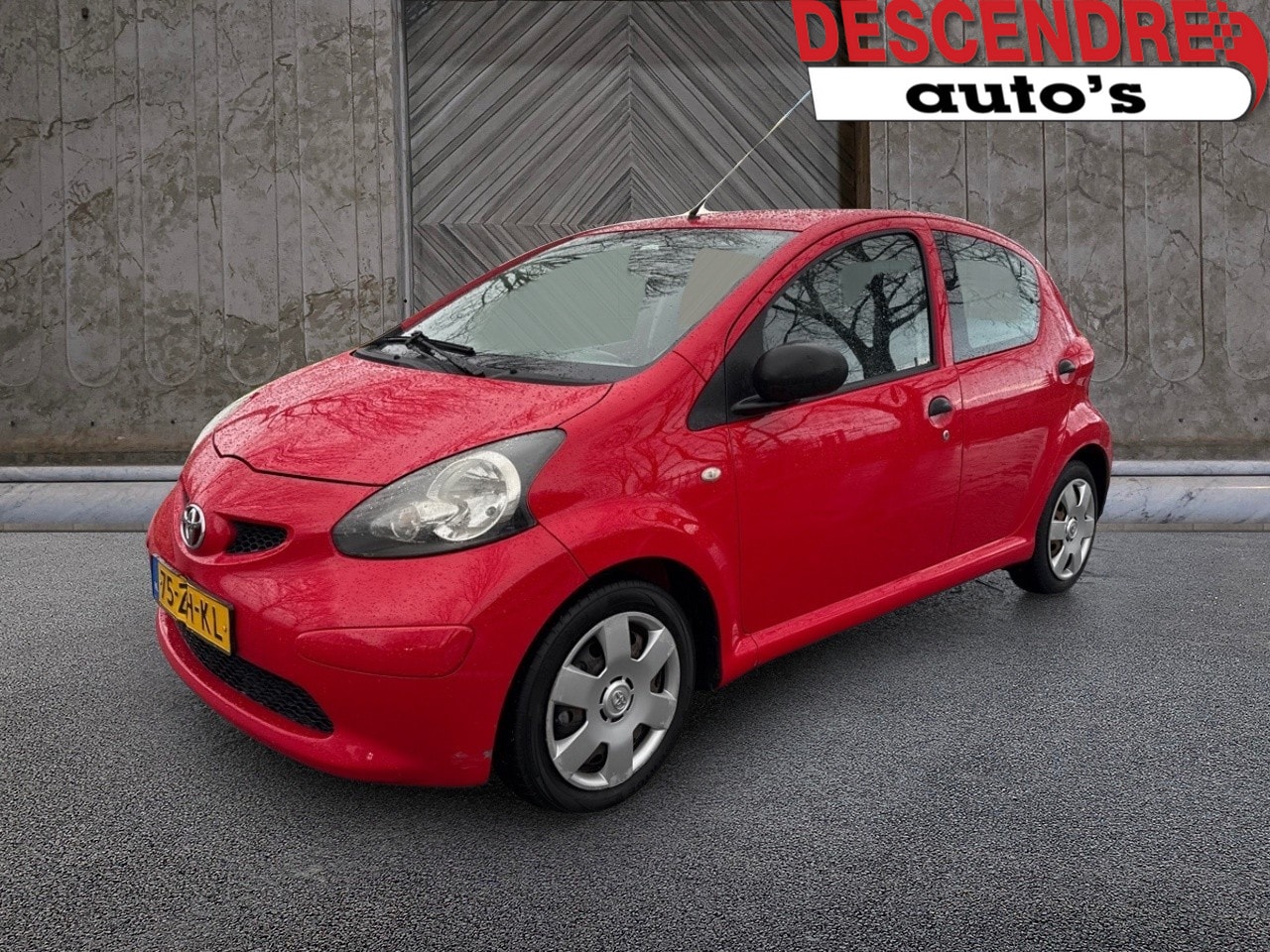 Toyota Aygo - 1.0-12V NIEUWE APK 5 drs - AutoWereld.nl