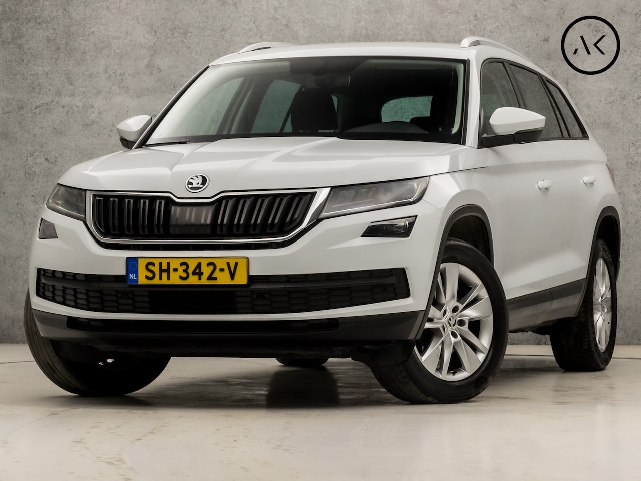 Skoda Kodiaq - 1.4 TSI Ambition Sport (APPLE CARPLAY, GROOT NAVI, CLIMATE, CRUISE, LED KOPLAMPEN, GETINT - AutoWereld.nl