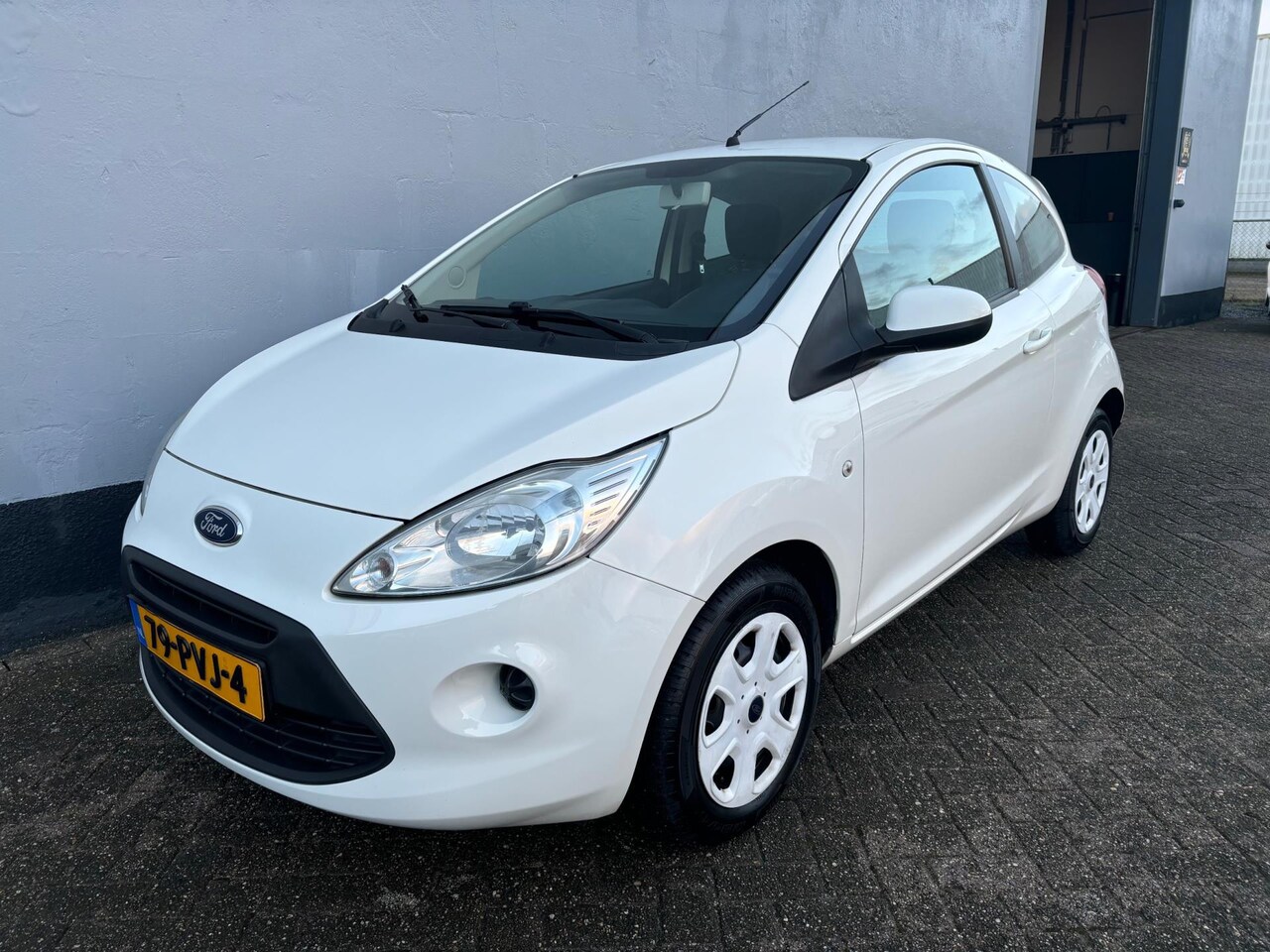 Ford Ka - 1.2 Comfort start/stop - Airco - AutoWereld.nl