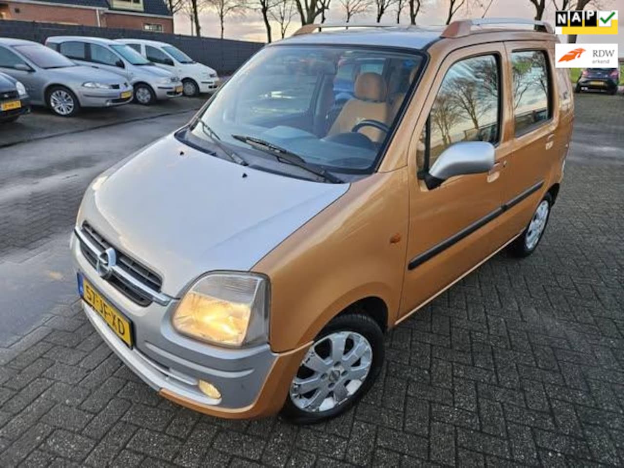 Opel Agila - 1.2-16V Njoy. 2002. Two-Tone/Elektrisch pakket. APK 01-2026 - AutoWereld.nl