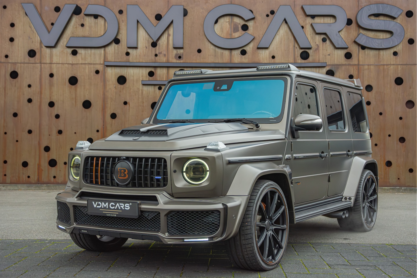 Mercedes-Benz G-klasse - 63 | BRABUS G 800 WIDESTAR | MONZA MAGNO | CARBON | - AutoWereld.nl