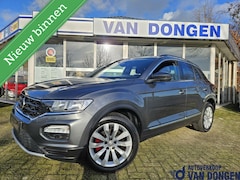 Volkswagen T-Roc - 1.5 TSI Sport| Automaat | Trekhaak / Cruise