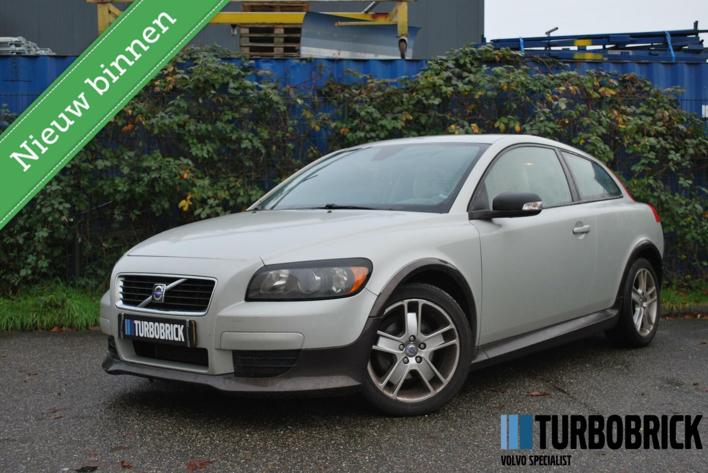 Volvo C30 - 1.8 Sport | el schuif/kanteldak | Climate | H-Perf. Audio | afn. trekhaak |Youngtimer - AutoWereld.nl