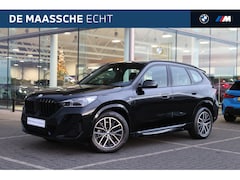 BMW X1 - sDrive18i M Sport Automaat / Trekhaak / Sportstoelen / Adaptieve LED / Adaptief M Onderste