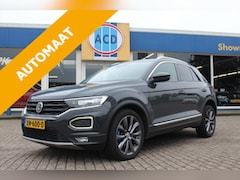 Volkswagen T-Roc - 1.5 TSI 150pk 7-DSG T-Roc Sport | PanoramaDak | Virtual dashboard | R-Line |