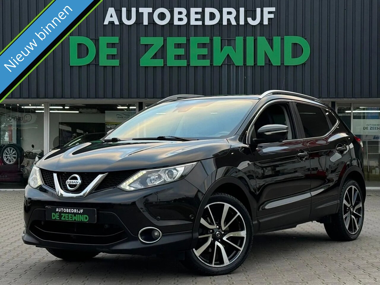 Nissan Qashqai - 1.2 Tekna|Pano|360 camera|Rijklaar - AutoWereld.nl