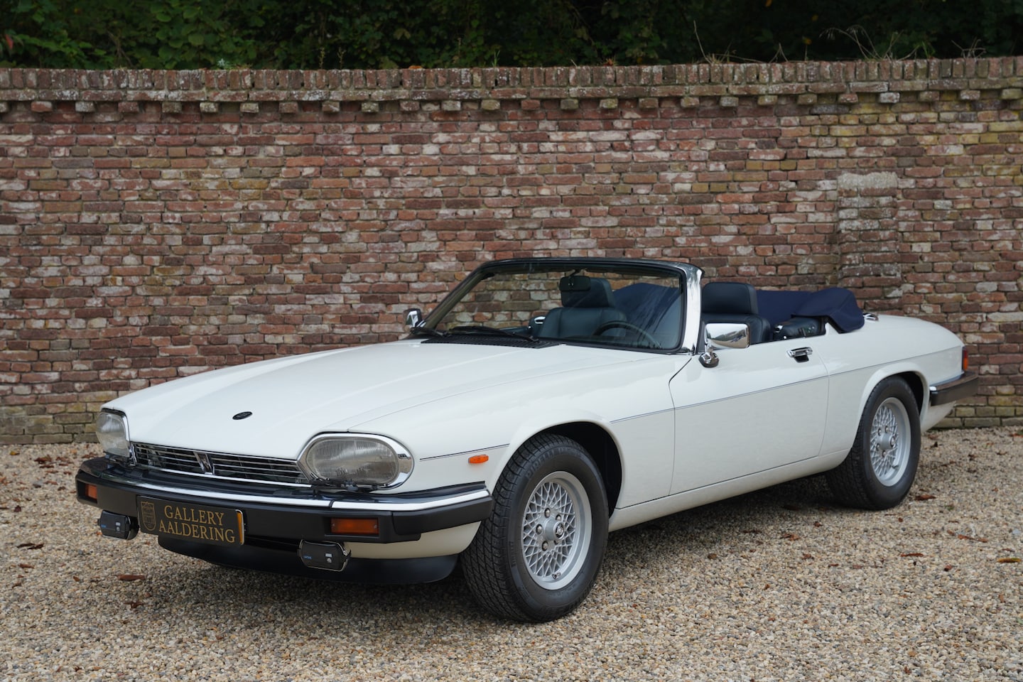 Jaguar XJS - 5.3 V12 Convertible A European (Germany) delivered Jaguar XJS, Very well maintained by the - AutoWereld.nl