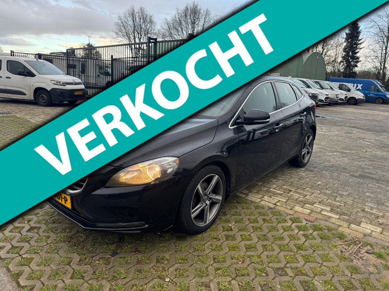 Volvo V40 - 1.6 D2 R-Design 1.6 D2 R-Design - AutoWereld.nl