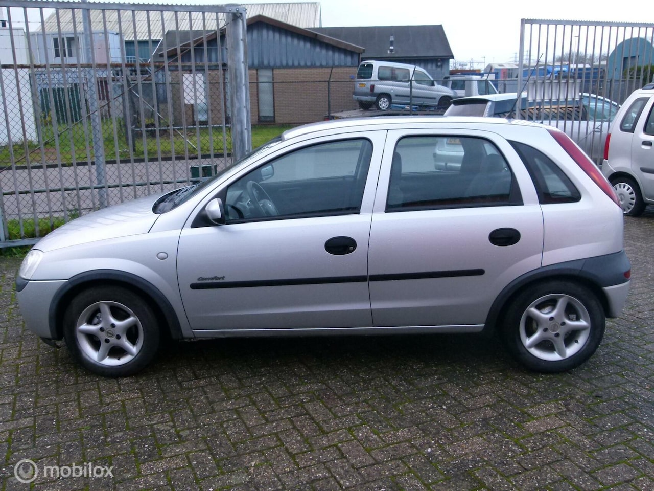 Opel Corsa - 1.2-16V Comfort 5-deurs trekhaak rijdt zeer goed - AutoWereld.nl