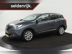 Renault Kadjar - 1.2 TCe Intens | Trekhaak | Navigatie | Half leder | PDC | Keyless | DAB+ | Lane Assist |