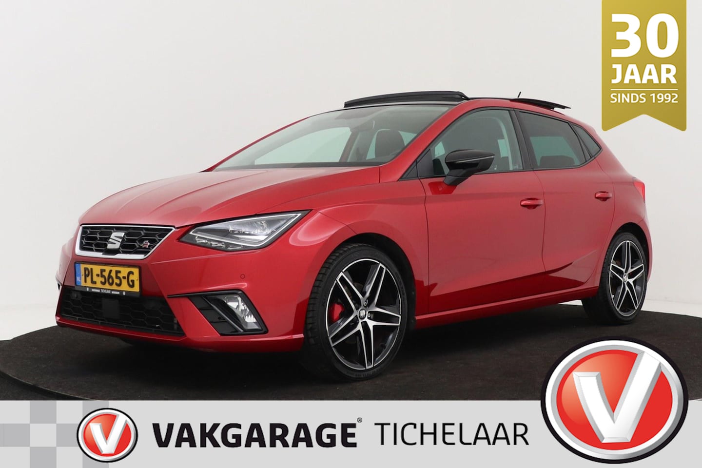 Seat Ibiza - 1.0 TSI FR Business Intense | Panoramadak | 116 PK | CarPlay | Org NL | Camera | Stoelverw - AutoWereld.nl