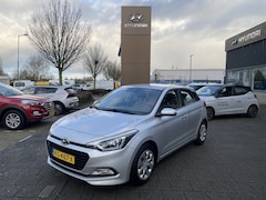 Hyundai i20 - 1.0 T-GDI Comfort / Trekhaak*Rijklaarprijs