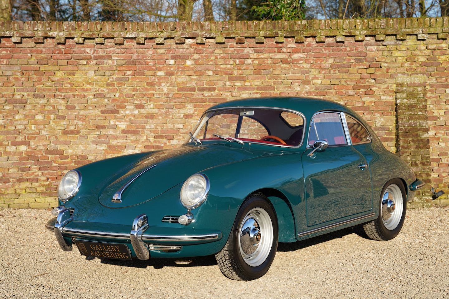 Porsche 356 - B(T5) 1600 Coupé Fjordgrün exterior, Professionally restored, Speedster seats, Porsche Geb - AutoWereld.nl