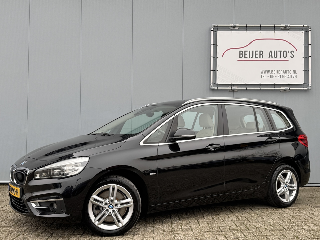 BMW 2-serie Gran Tourer - 220i Luxury Automaat Trekhaak/Navigatie. - AutoWereld.nl