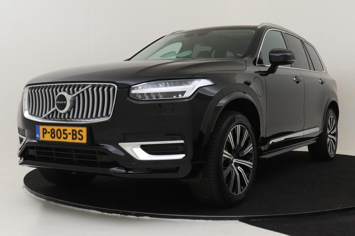 Volvo XC90 - T8 RECHARGE AWD INSCRIPTION VOORLOOP ZOETERMEER *LONG RANGE*-PANO.DAK|HK-AUDIO|TREKHAAK|36 - AutoWereld.nl