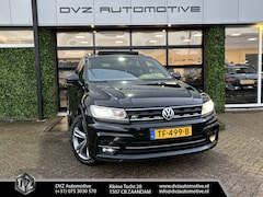 Volkswagen Tiguan - 1.4 TSI Highline Bus R-Line | Virtual | Pano | Trekhaak