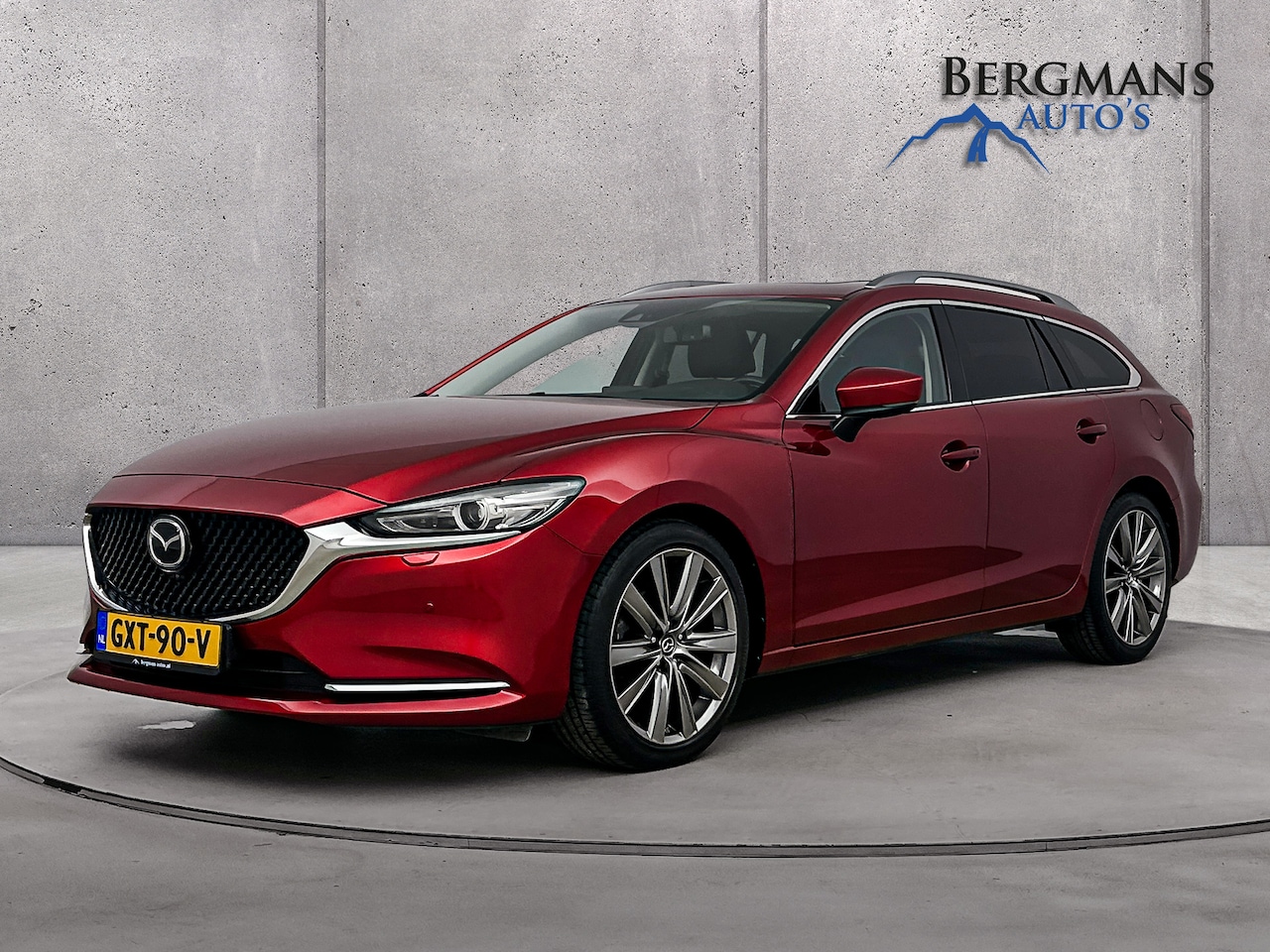 Mazda 6 Sportbreak - 2.0 SkyActiv-G 165 Luxury // 1e EIGENAAR // TREKHAAK // OPEN DAK // - AutoWereld.nl