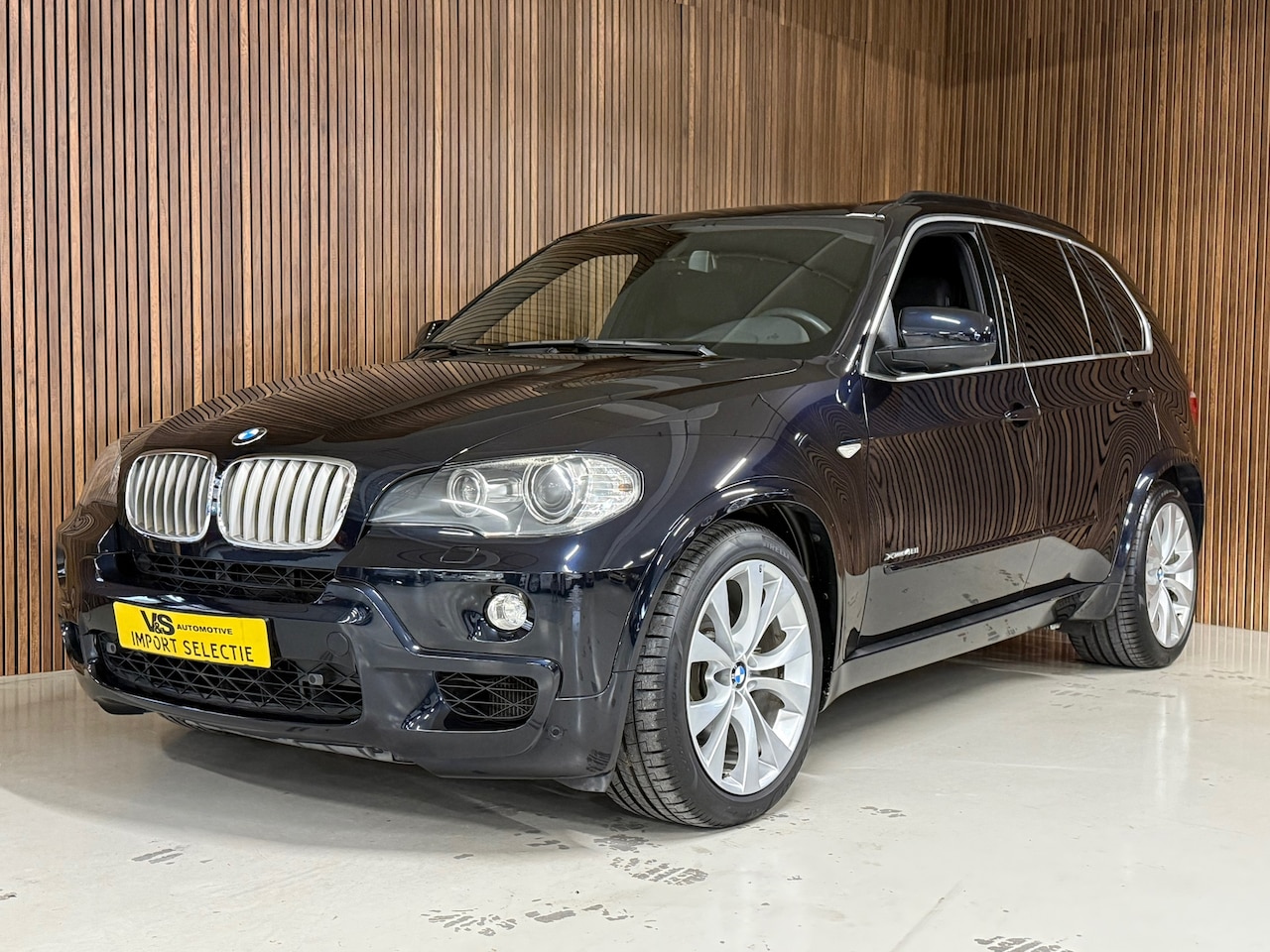 BMW X5 - XDrive48i High Executive €35.000,- excl. BTW - Youngtimer - M - AutoWereld.nl