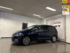 Volkswagen Touran - 1.4 TSI Highline * Automaat / 7 Persoons / Navigatie / Trekhaak / Stoelverwarming