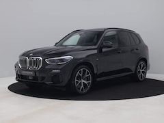 BMW X5 - xDrive45e Executive M-Sport | PANO | ADAPTIVE | LUCHTVERING | STOEL- EN STUURVERW. | TREKH