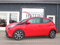 Toyota Aygo - 1.0 VVT-I X-PLAY Climate Camera Bluetooth Apple Car LM 16