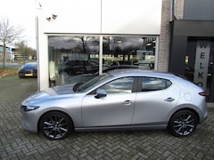 Mazda 3 - 3 2.0 Skyactiv-X 180pk 6MT Comfort BOSE All Season