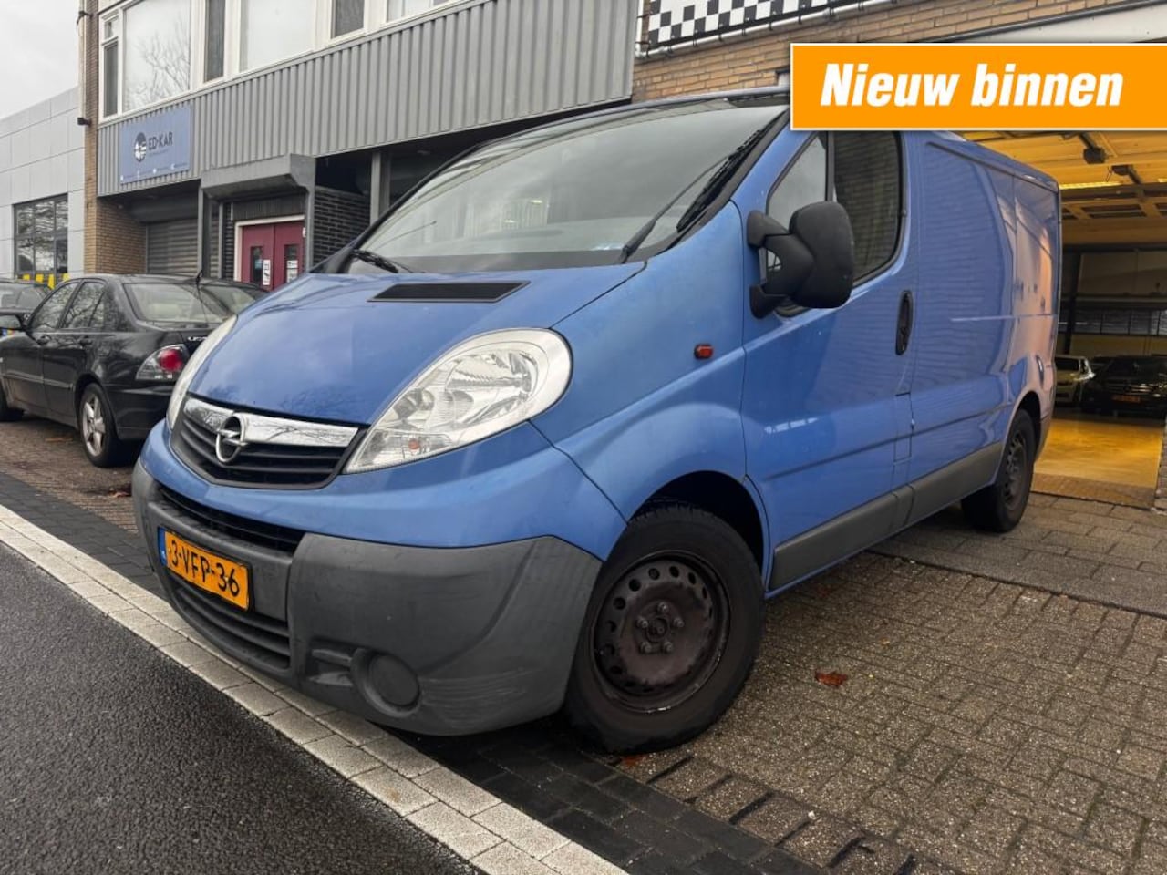 Opel Vivaro - 2.5 CDTI L1H1 AIRCO NAVI CAMERA 3 PERS NAP APK 2DE EIG. - AutoWereld.nl