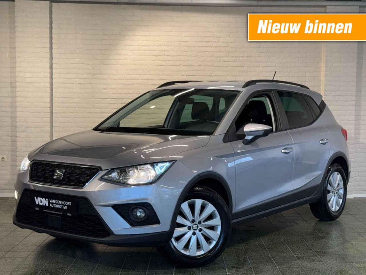 Seat Arona - 1.0 TSI Style Carplay Climate Navi Parkeersensoren 16'' - AutoWereld.nl