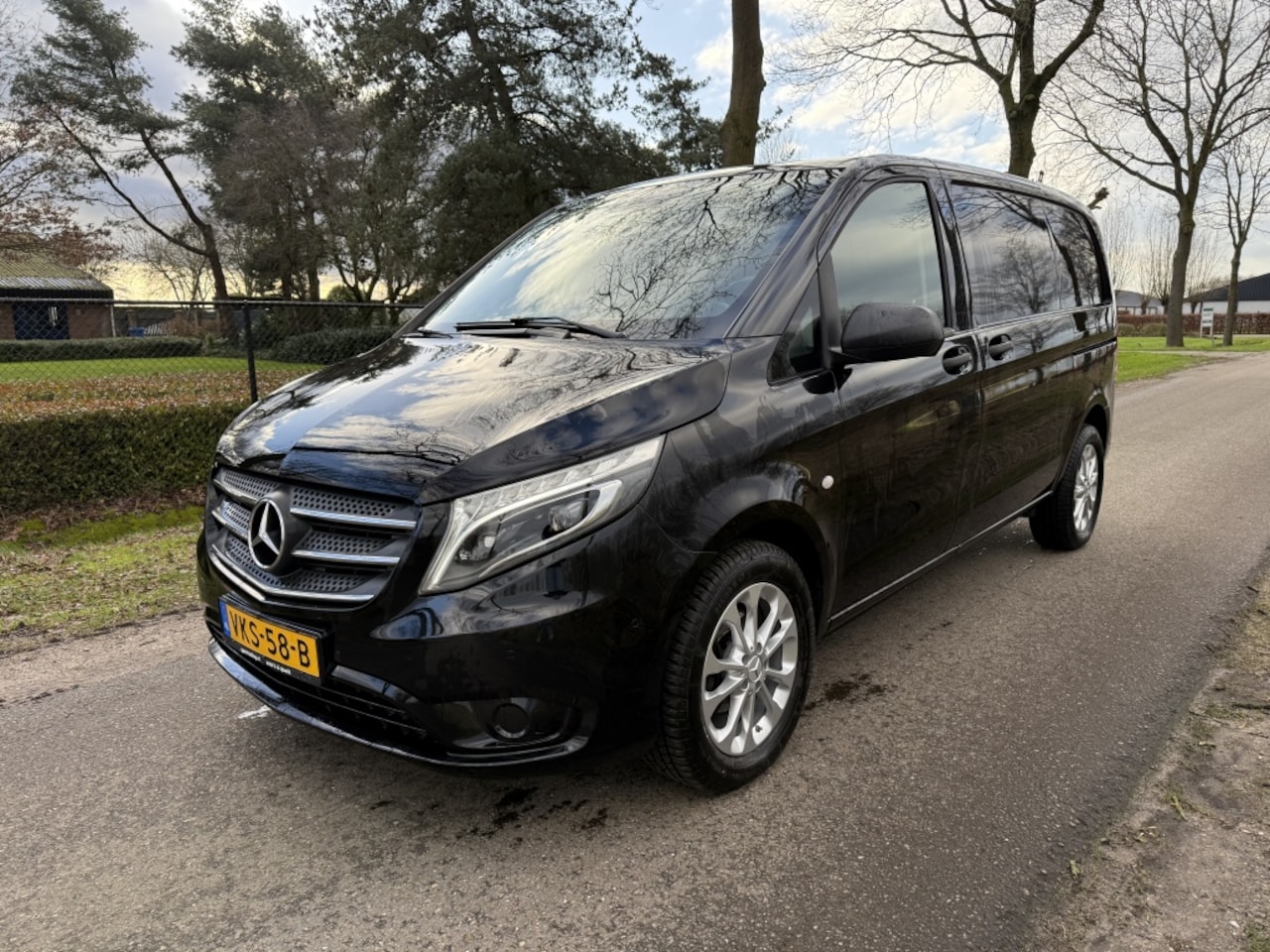 Mercedes-Benz Vito - 111 CDI | Kort | Dubbel schuifdeur | P.sensor | Stoelverw. - AutoWereld.nl